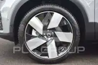 2025 Volvo EX 40