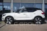 2025 Volvo EX 40