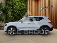 2025 Volvo EX 40