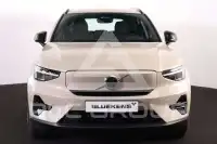 2025 Volvo EX 40