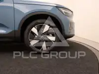 2025 Volvo EX 40