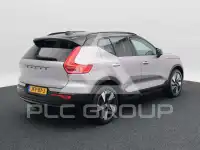 2025 Volvo EX 40