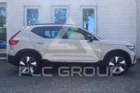 2025 Volvo EX 40