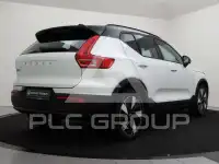 2025 Volvo EX 40