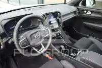 2025 Volvo EX 40