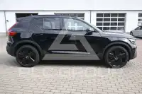 2025 Volvo EX 40