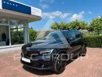 2025 Volvo EX 40