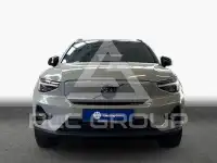 2025 Volvo EX 40
