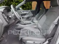 2025 Volvo EX 40