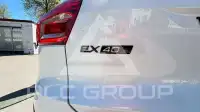 2025 Volvo EX 40
