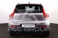 2025 Volvo EX 40