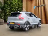 2025 Volvo EX 40
