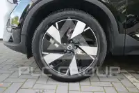 2025 Volvo EX 40