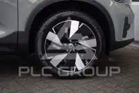 2025 Volvo EX 40