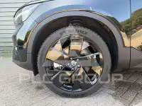 2025 Volvo EX 40