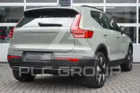 2025 Volvo EX 40