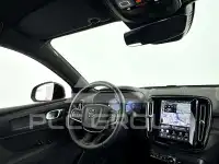 2025 Volvo EX 40