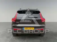 2025 Volvo EX 40