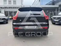 2025 Volvo EX 40