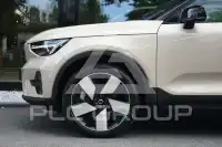 2025 Volvo EX 40