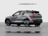 2025 Volvo EX 40