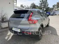 2025 Volvo EX 40