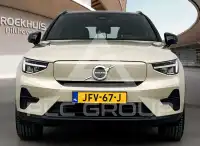 2025 Volvo EX 40