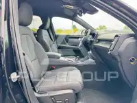 2025 Volvo EX 40