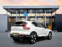 2025 Volvo EX 40