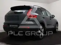 2025 Volvo EX 40