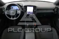 2025 Volvo EX 40