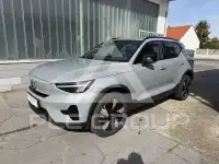 2025 Volvo EX 40