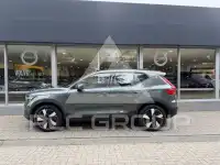 2025 Volvo EX 40