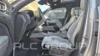 2025 Volvo EX 40