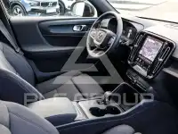 2025 Volvo EX 40
