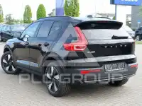 2025 Volvo EX 40