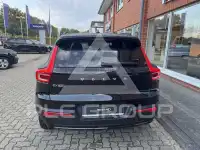 2025 Volvo EX 40