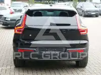 2025 Volvo EX 40