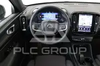 2025 Volvo EX 40