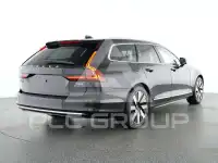 2025 Volvo V90