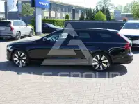 2025 Volvo V90