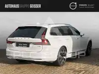 2025 Volvo V90