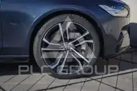 2025 Volvo V90