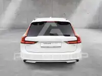 2025 Volvo V90