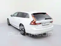 2025 Volvo V90