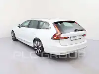 2025 Volvo V90