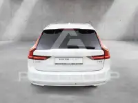 2025 Volvo V90