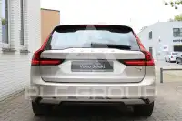 2025 Volvo V90