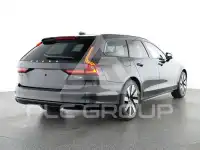 2025 Volvo V90