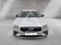 2025 Volvo V90
